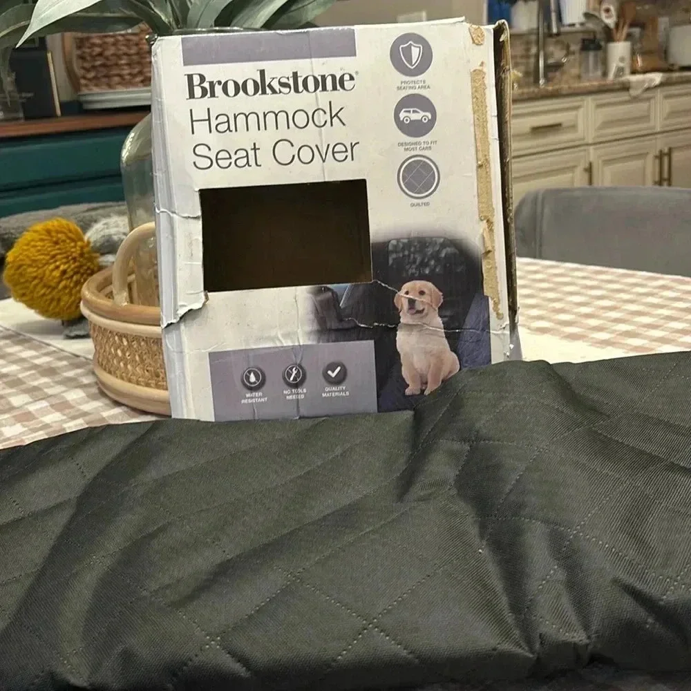 Brand New Brookstone Pet Hammock Seat Cover